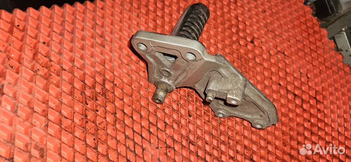 Kawasaki zzr 400 600 кронштейн водителя правый