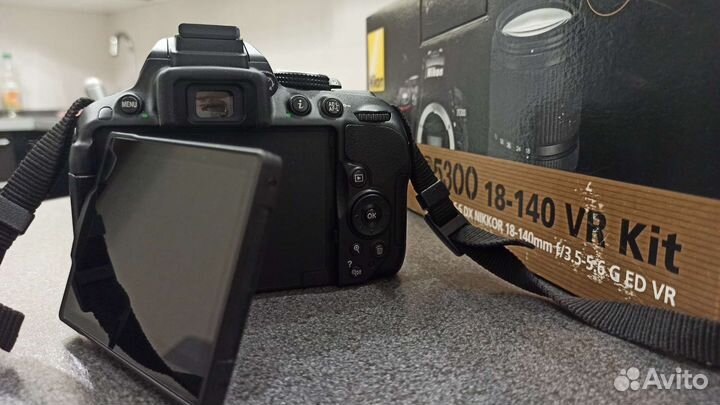 Зеркальный фотоаппарат nikon D5300
