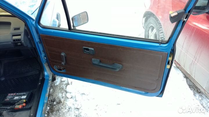 Передние дверные карты на VW Golf MK1 3Д