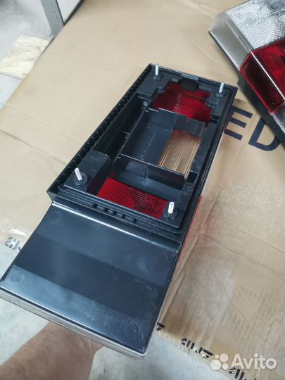 Фонари задние Ваз-2109 с белым поворотником