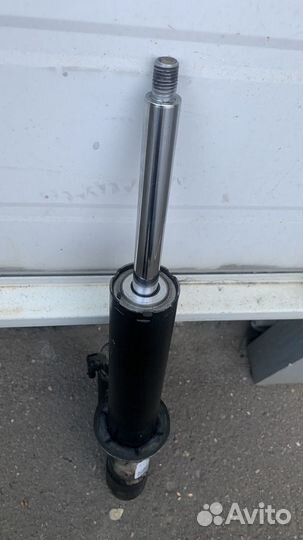 Амортизатор передний правый бмв 7 G12