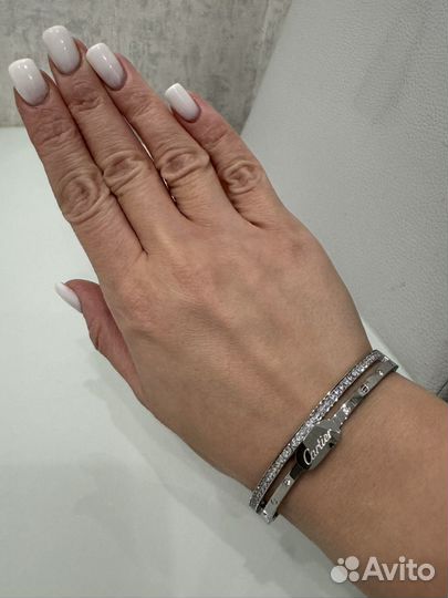 Стильный браслет Cartier