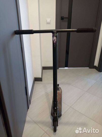 Трюковой самокат