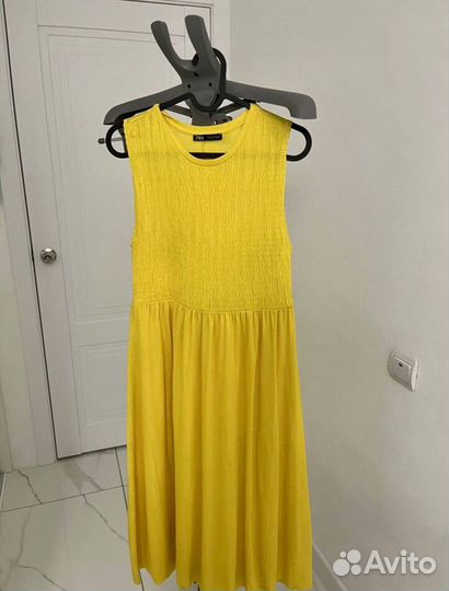 Платье Zara