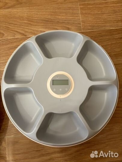 Кормушки для кошек автоматические