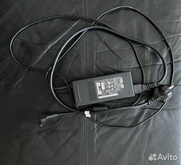 Ноутбук Toshiba satellite