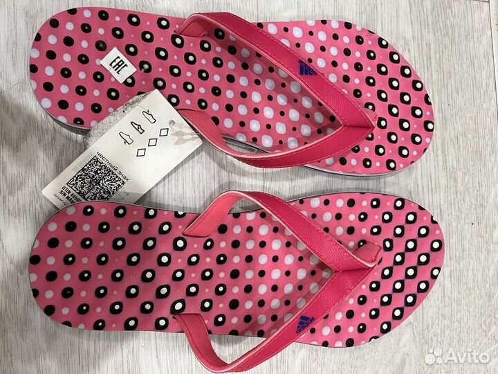 Сланцы adidas для девочки