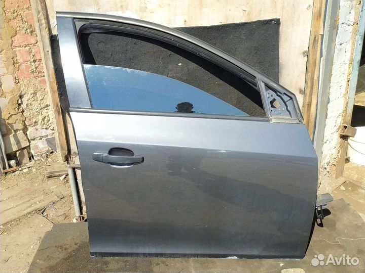 Передняя правая дверь chevrolet cruze