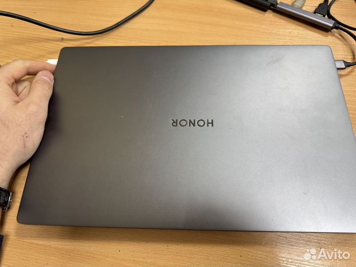 Honor magicbook 16 ryzen 5 5600H