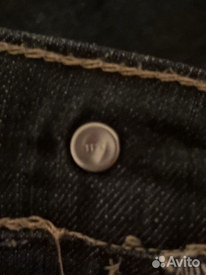 Джинсы levis