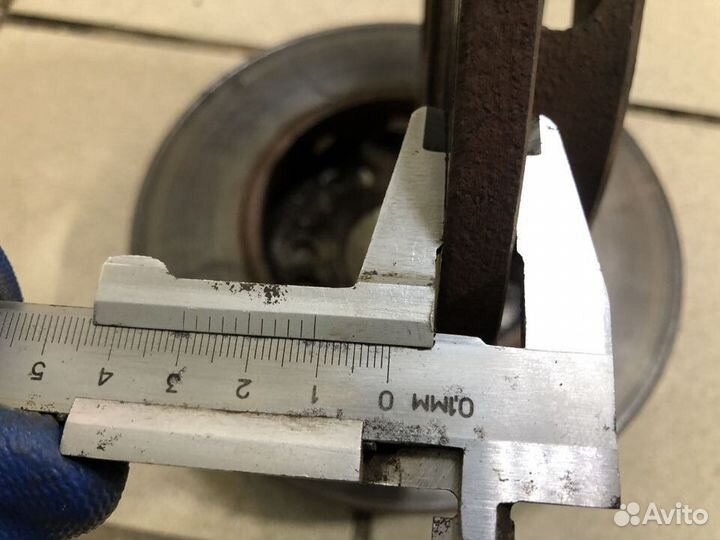 Тормозной диск Mercedes W124