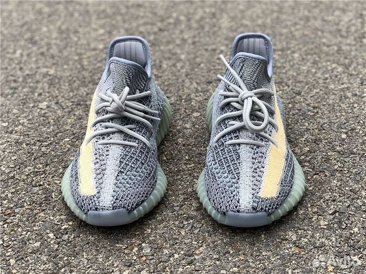 Кроссовки Adidas Yeezy Boost 350 V2 Ash Blue