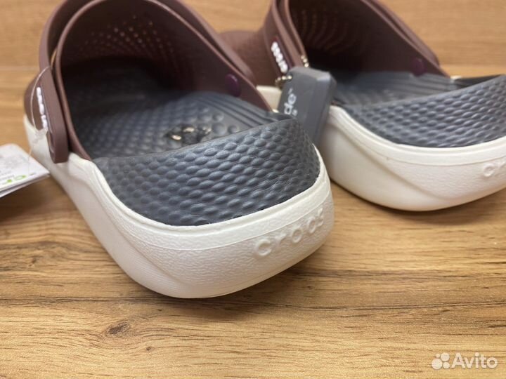 Сабо Crocs LiteRide коричневые