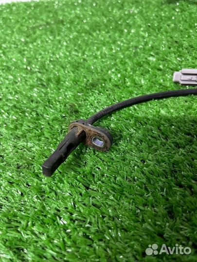 Датчик ABS передний левый Subaru Outback BRM FB25