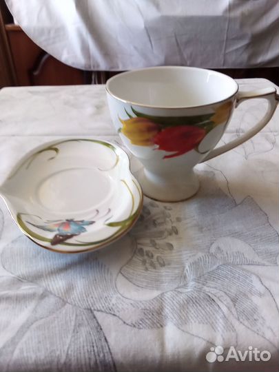 Чашка сблюдцем