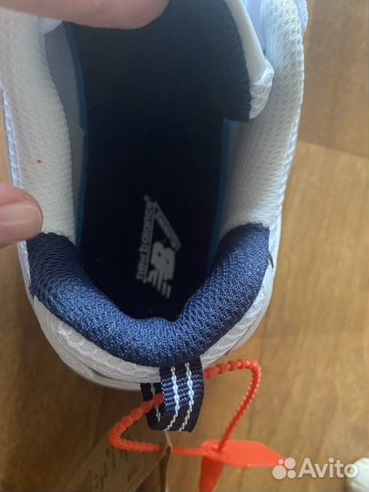 Кроссовки new balance