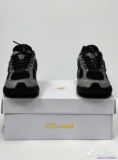 Кроссовки New Balance 2002R для активного образа