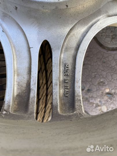 Комплект отличных летних колес 255/55R18