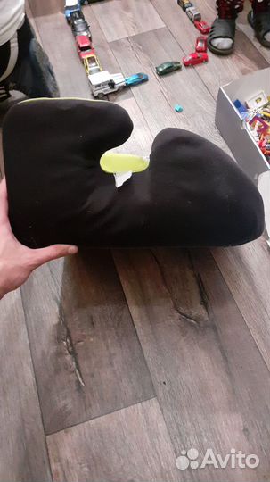 Бустер автомобильный