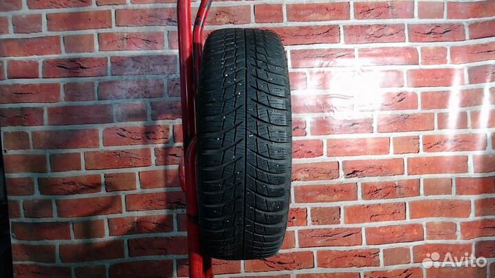 Bridgestone Blizzak LM-001 205/60 R16 92H