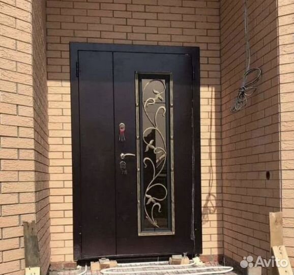 Дверь входная железная с установкой
