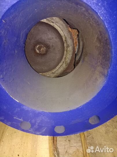 Продам задвижку стальную 250/25