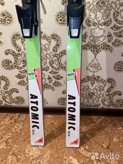 Горные лыжи atomic