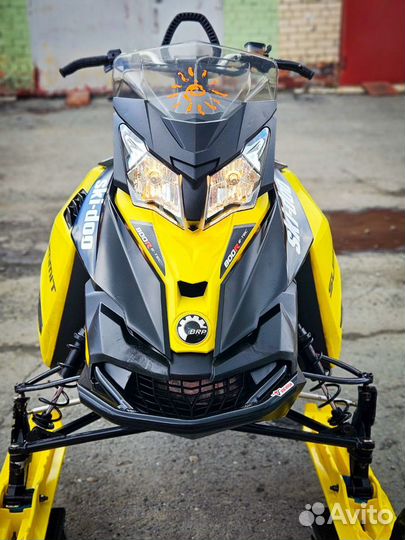 BRP Ski-Doo Summit X T3 154 800R E-tec 2016 MY