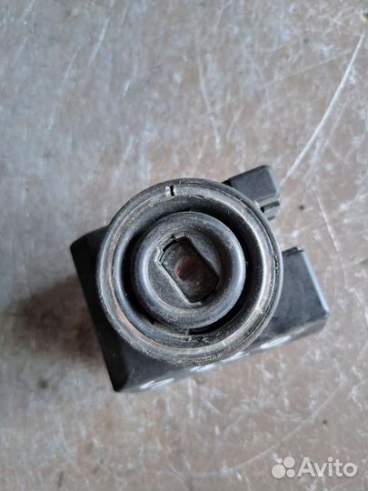 Замок зажигания Mercedes w220