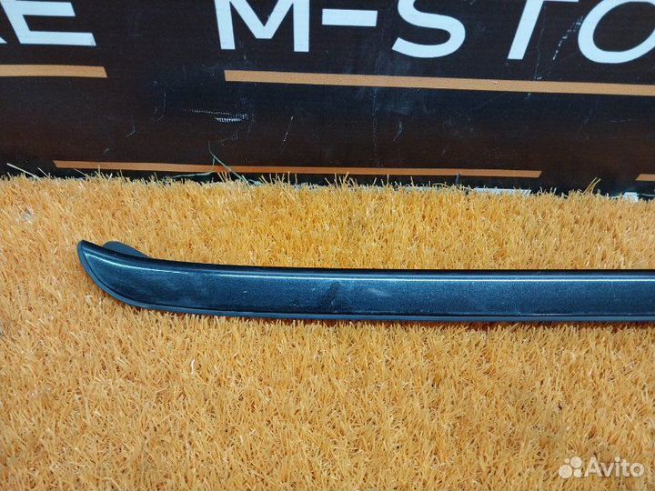 Молдинг лобового стекла левый Bmw X6 E71 N55B30A