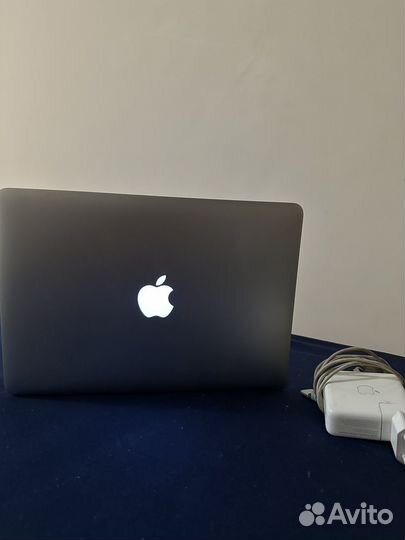 Apple MacBook Pro