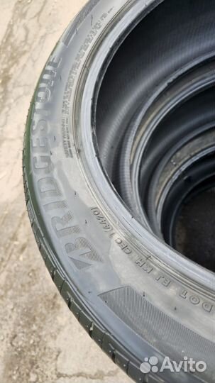 Bridgestone Dueler H/P 245/50 R20