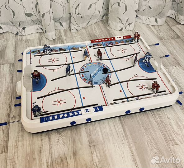 Настольный аэрохоккей