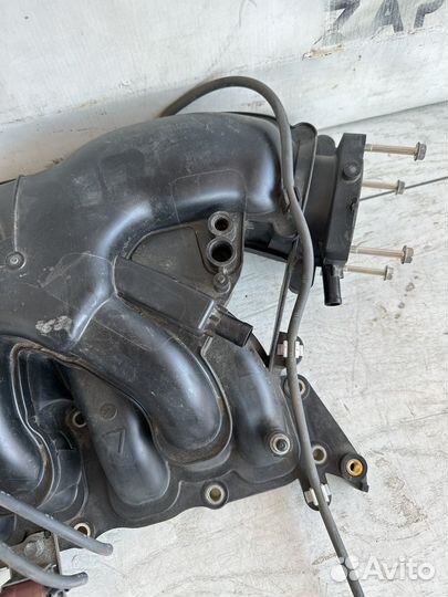 Lexus RX4 Впускной коллектор 3.5 4WD