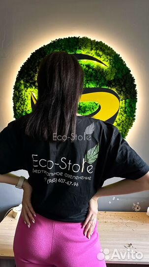 Картина из мха с логотипом