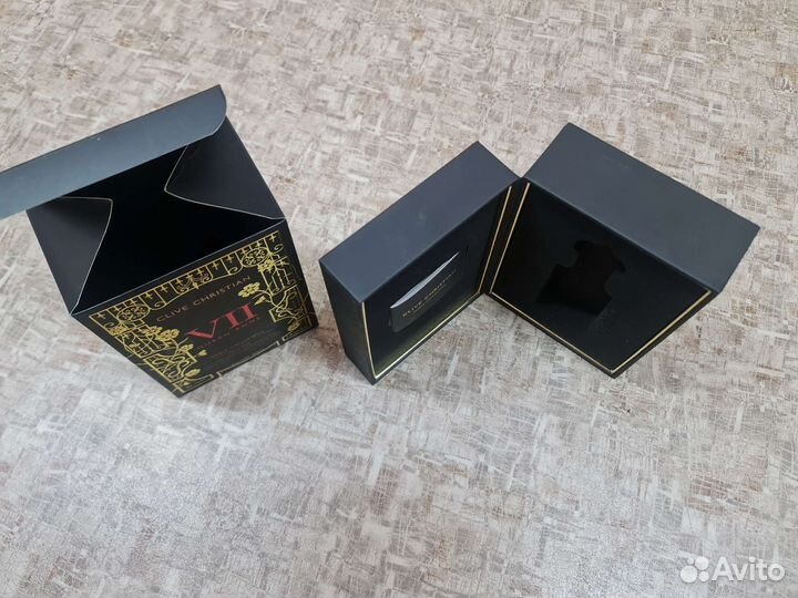 Оригинальная коробка Clive Christian VII