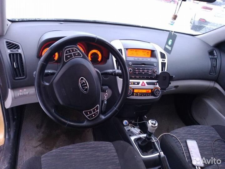 Kia Ceed 1.6 МТ, 2009, 241 000 км