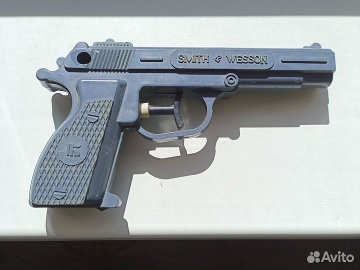 Игрушки СССР водные пистолеты