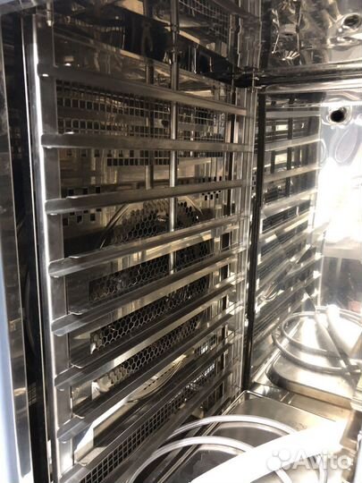 Пароконвектомат новый