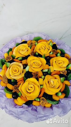 Мужские женские букеты съедобные