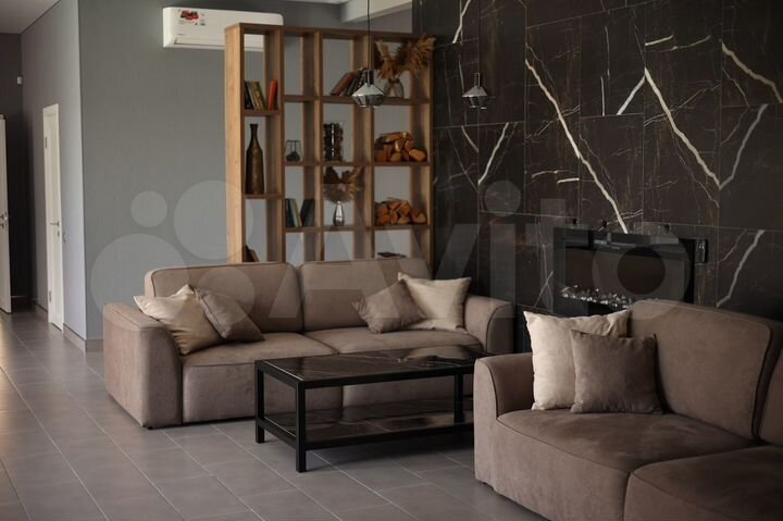 Дом 350 м² на участке 14 сот.