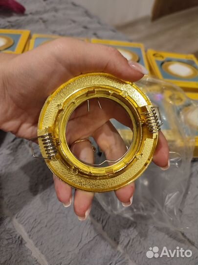 Светильник встраиваемый