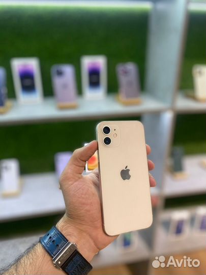 iPhone 12, 64 ГБ
