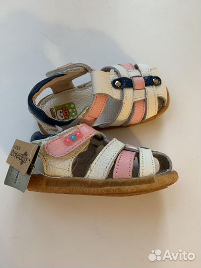 Сандалии новые натуральная кожа р-р 21, 23, 25