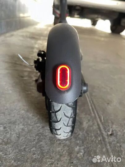 Электросамокат Xiaomi Mijia M365