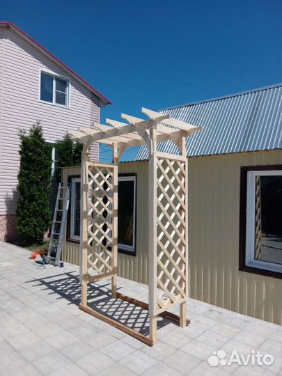 Арка садовая-пергола