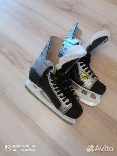 Коньки хоккейные Graf