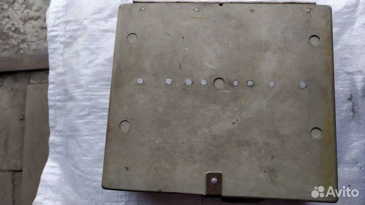 Чемоданчик металлический для рыболовных снастей