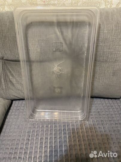 Лоток из нержавейки и пластиковый