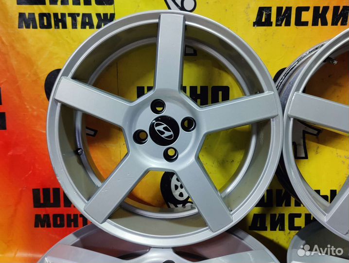 Литые диски R17 4*100 et40 dia 54.1